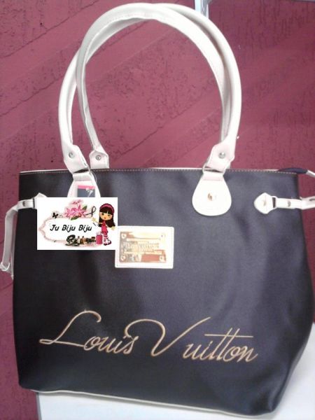 08 Réplica LV